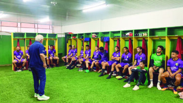 Sindicato de Atletas realiza palestra para o elenco do BEC