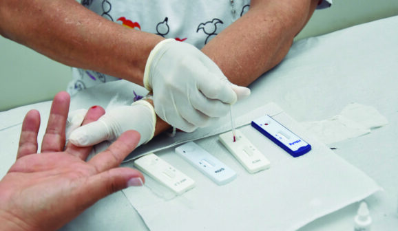 Campanha realiza mais de 1,4 mil testes e amplia diagnóstico precoce 