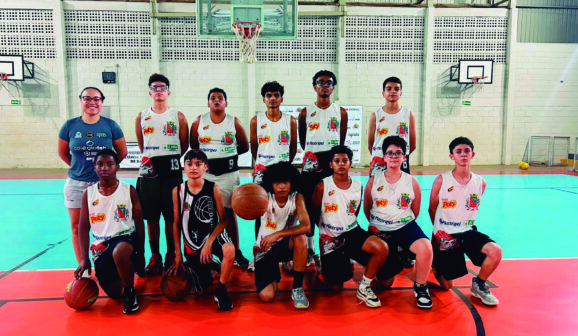 Basquete masculino e feminino da APAB treina no Cemep 