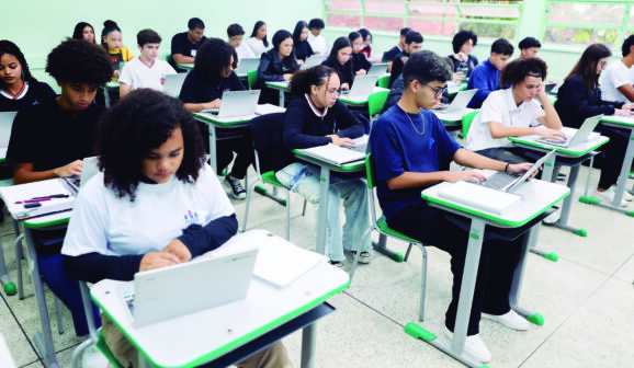 Está aberto até hoje (15) o prazo para matrícula dos candidatos aprovados na primeira chamada do Provão Paulista Seriado para ingresso no segundo semestre de 2026