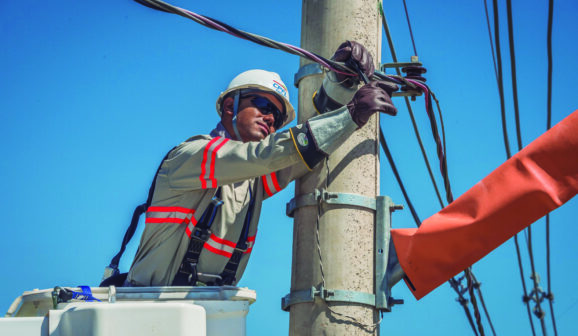 Pipas causam interrupções de energia e empresa faz alerta