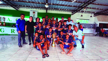 Equipes trazem títulos em competição no Paraguai