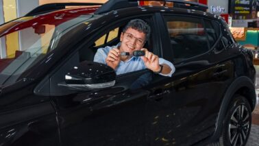 Shopping entrega carro a sorteado na campanha de Natal