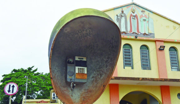 Orelhões entram em fase final em Barretos e região