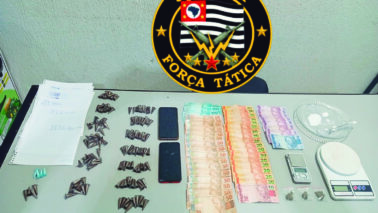 Força Tática prende dupla acusada de tráfico no Jardim Planalto