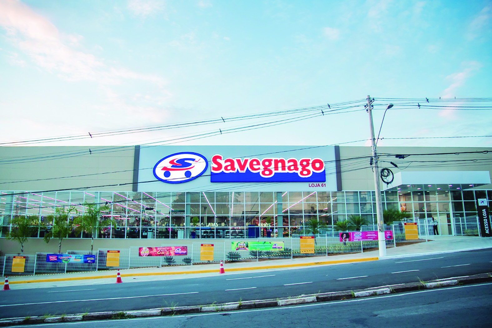 Rede de supermercados amplia escala 5×2 para todas suas lojas 