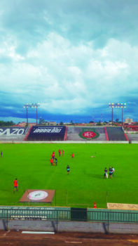 Iluminação do Estádio Fortaleza é restabelecida após vandalismo