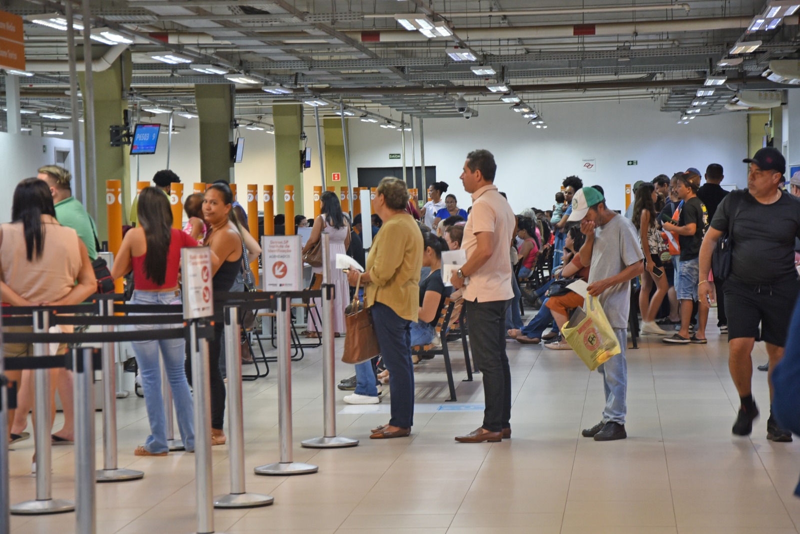 Barretenses enfrentam filas por devolução de valores do SAAE