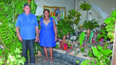 Companhia encerra ciclo de Folia no bairro Pimenta