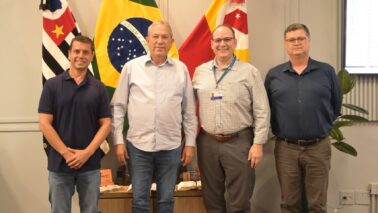 Bodinho, com prefeito Odair, dr. Cleyton e o secretário Angelo Gonçalves