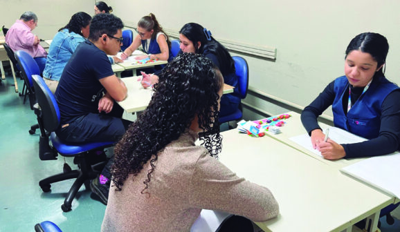 Feirão de empregos oferece vagas em instituição de saúde