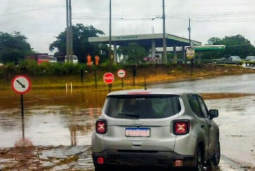 Ronda Municipal confirma resgate durante temporal (Foto: O Diário de Barretos)