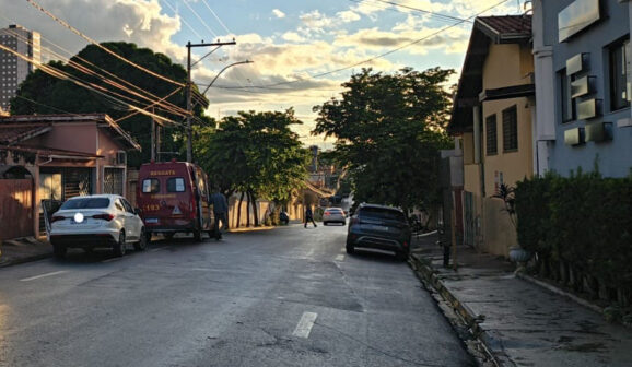 Motociclista fica ferido em acidente na área central (Foto: O Diário de Barretos)