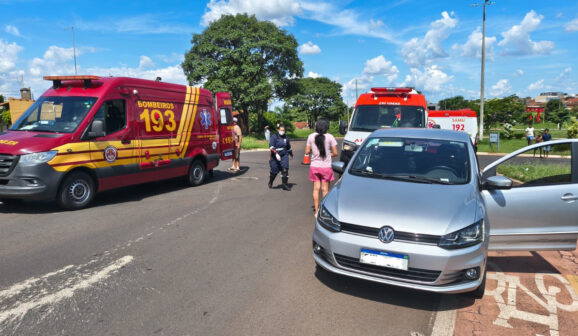 Colisão entre carro e moto deixa duas pessoas feridas (Foto: O Diário de Barretos)