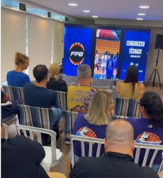 A Federação Paulista de Basquete voltou a promover, após seis anos, o Congresso Técnico de forma presencial para a definição dos clubes participantes, sistema de disputas, integração dos dirigentes e troca de ideias para a realização dos campeonatos.