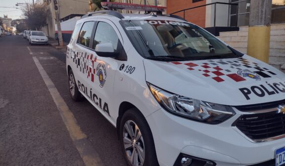 Flagrante de posse irregular de arma de fogo de uso restrito (Foto: O Diário de Barretos)