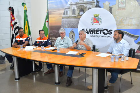 A cidade de Barretos contabilizou um grande volume de chuvas no final de semana, que chegou a mais de 200 mm, com maior precipitação no domingo (8), em um período estimado de 12 horas.