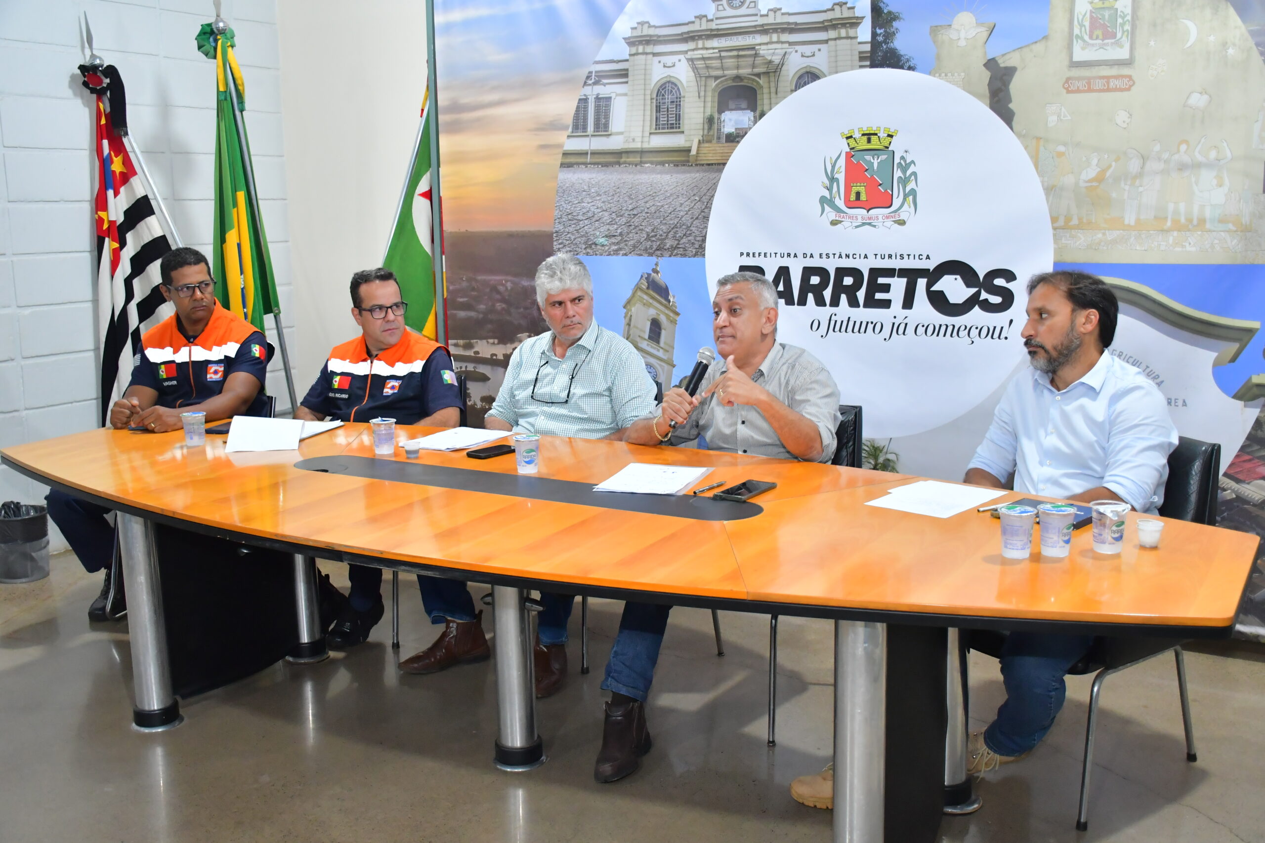 Secretários informam situação do município após grande volume de chuvas