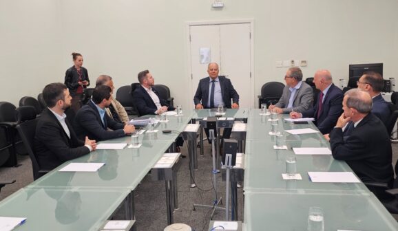 Reunião na secretaria estadual de Segurança Pública tratou da construção da CPJ na área da antiga cadeia |(Foto: Divulgação)