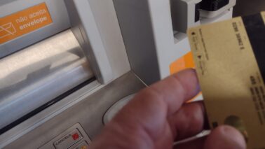 Estelionatários invadem conta de aposentado e furtam R$ 20 mil (Foto: O Diário de Barretos)