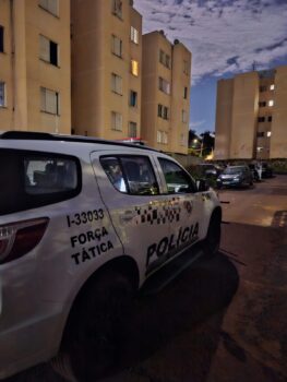 Jovem é detido pela PM por tráfico de entorpecentes no Luís Spina (Foto: O Diário de Barretos)