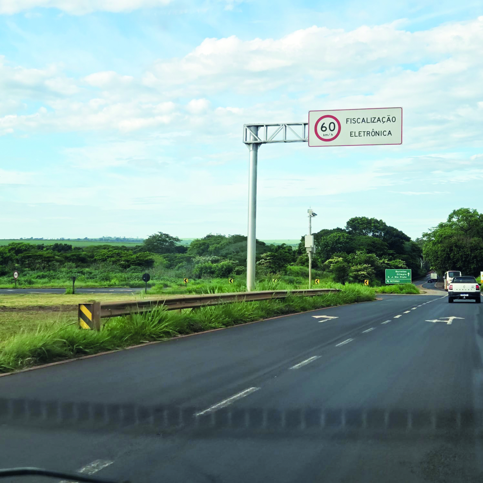 Radares estão ativos e passam a multar em rodovias da região 
