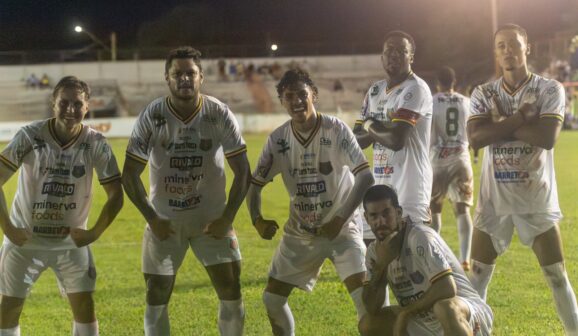 O Barretos Esporte Clube venceu de virada a equipe do VOCEM, de Assis, em partida realizada no Estádio Fortaleza, na noite da última quarta-feira (11), válida pela 3ª rodada.