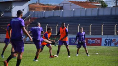 A equipe do Barretos Esporte Clube volta a campo hoje (14), às 16h, em partida válida pela 4ª rodada do Campeonato Paulista da Série A4, no Estádio Fortaleza.