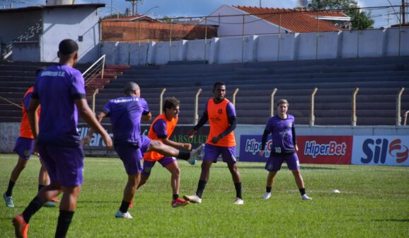 A equipe do Barretos Esporte Clube volta a campo hoje (14), às 16h, em partida válida pela 4ª rodada do Campeonato Paulista da Série A4, no Estádio Fortaleza.