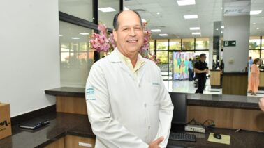 Infectologista ressalta importância da vacinação contra dengue e Covid-19