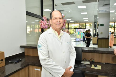 Infectologista ressalta importância da vacinação contra dengue e Covid-19