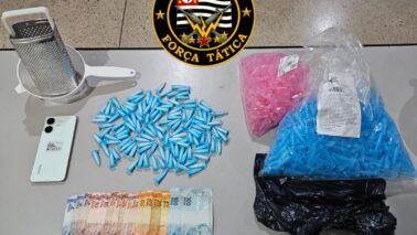 Homem é surpreendido em prática de tráfico no bairro São Judas (Foto: O Diário de Barretos)