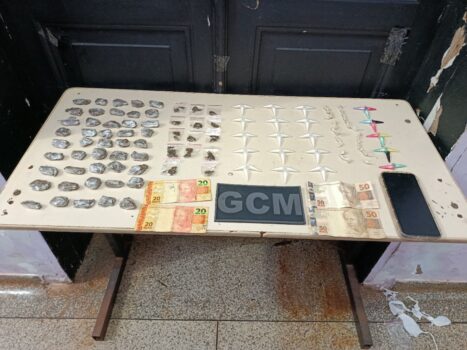 Guarda Municipal detém suspeito e apreende drogas (foto: O Diário de Barretos)