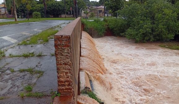 CHUVA FEVEREIIRO