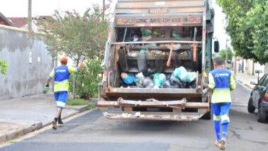 Coleta e destinação final é responsabilidade de empresa contratada pelo SAAE