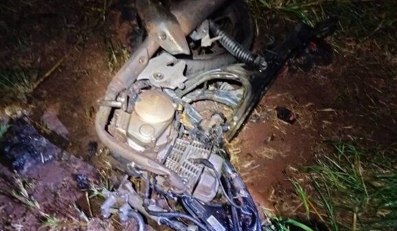 Condutor morre durante colisão frontal na Assis Chateaubriand (Foto: O Diário de Barretos)