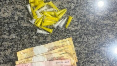 Mulher é detida por tráfico de entorpecente (Foto: O Diário de Barretos)