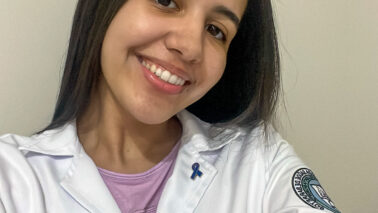 Ana Laura Goulart Custodio, estudante do 7º período do curso de medicina da FACISB, orientada pela profª Barbara Sgavioli Massucato TDAH: Entender para cuidar