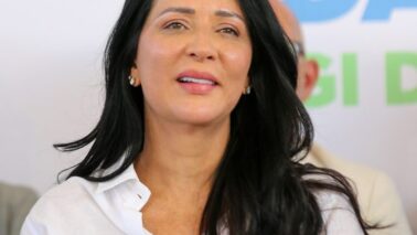 Primeira dama Cristiane Freitas