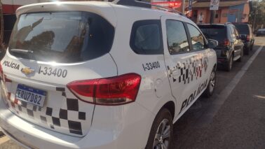 Autor de furto é preso após ser reconhecido por vítima na área central (Foto- O Diário de Barretos) Autor de furto é preso após ser reconhecido por vítima na área central (Foto- O Diário de Barretos)