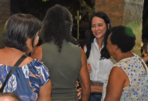 A presidente do Fundo Social do Estado, Cristiane Freitas, visitou  o programa “Caminho da Capacitação” em Barretos