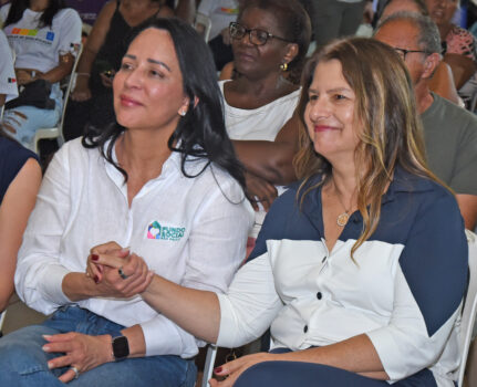 A presidente do Fundo Social do Estado, Cristiane Freitas, visitou  o programa “Caminho da Capacitação” em Barretos