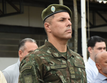 Formatura marca entrada de 100 atiradores no Tiro de Guerra