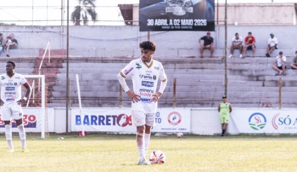 O Barretos Esporte Clube, após empate em 0 a 0 com o ECUS Suzano, em partida válida pela 7ª rodada, no Estádio Fortaleza