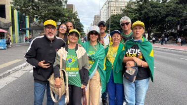 Uma manifestação realizada neste domingo (1º) reuniu cerca de 20 mil pessoas na Avenida Paulista, em São Paulo, durante o ato intitulado “Acorda Brasil”.