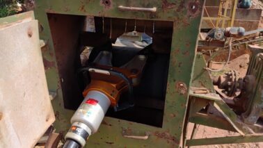 Acidente de trabalho mobiliza equipes de resgate no Distrito Industrial II (Foto: O Diário de Barretos)