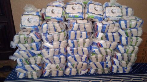 A Mesquita Muçulmana de Barretos promoverá, nesta sexta-feira (13), às 13h45, a entrega de 80 cestas básicas em sua sede, localizada na Rua 6 com a Avenida 21, no centro.