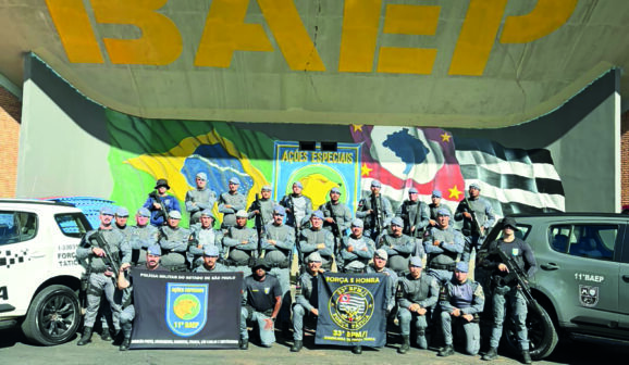 Policiais da Força Tática participam de treinamento para atuar em ocorrências de alta complexidade