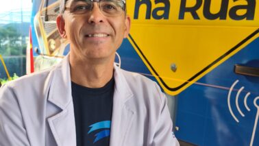 Cirurgião reforça prevenção ao câncer de intestino e alerta para casos em jovens