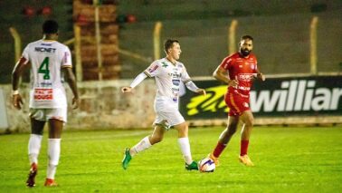 A equipe do Barretos Esporte Clube perdeu a invencibilidade no Campeonato Paulista da Série A4 para a equipe da Associação Atlética Internacional de Bebedouro